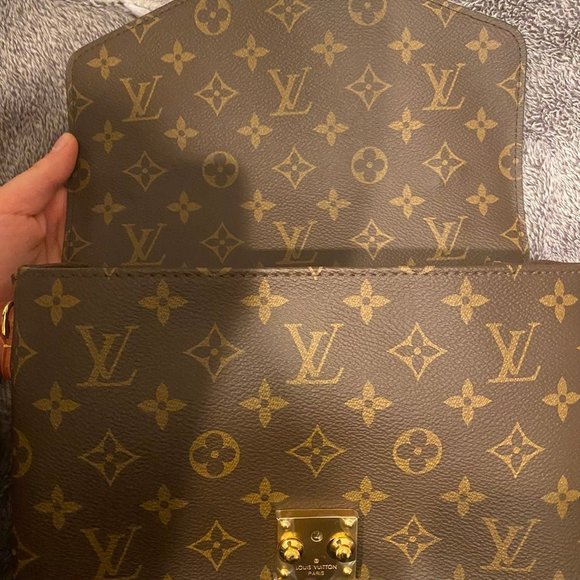 Louis Vuitton Pochette Metis Monogram Brown Shoulder Bag - Picture 10 of 12